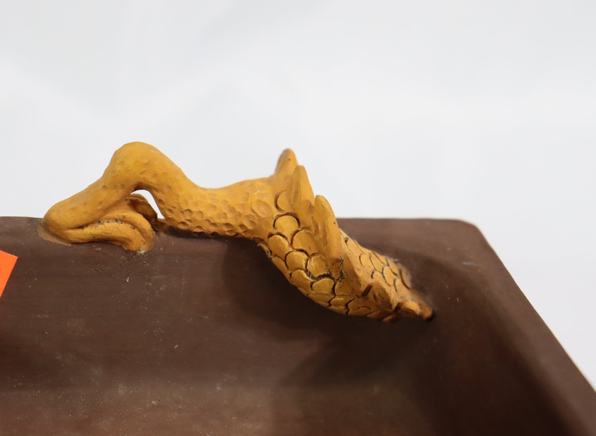 Crawling Dragon Pot